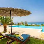 Minoas Villa Argaka