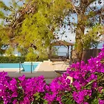Villa Minoas *