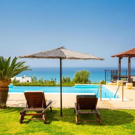 Minoas Villa *